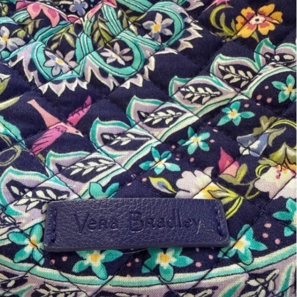 Vera Bradley Petal Paisley Triple Zip Hipster Crossbody Bag Quilted Retired